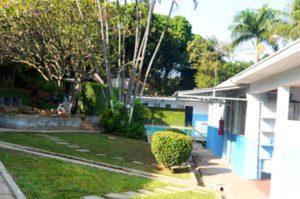 Área de convivência da clínica de recuperação para dependentes químicos em pedreira sp