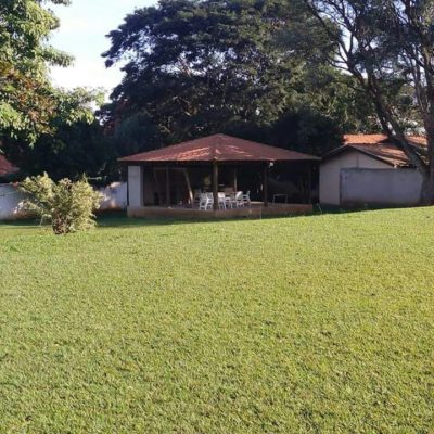 Piscina e Área Externa da Clínica de Reabilitação para Dependentes Químicos Alcoólicos e Depressivos em Limeira