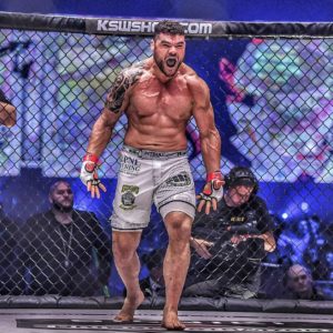 Atleta Internacional Wagner Caldeirão falando sobre o Grupo Daniel Recuperação sobre Internação e Tratamento para Dependentes Químicos, Drogados e Alcoólatras